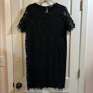 Zara Trafaluc Black Cutout Scroll Textured Lace Mini Shift Dress - Size Large